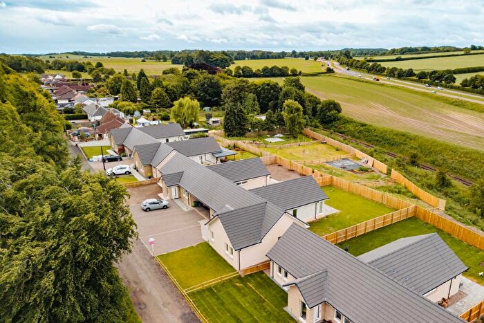 4 Bedroom Bungalow For Sale In Douglas House, Kirkforthar Feus, KY7