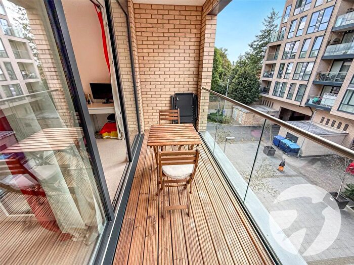 1 Bedroom Flat For Sale In Grove Place, London, SE9