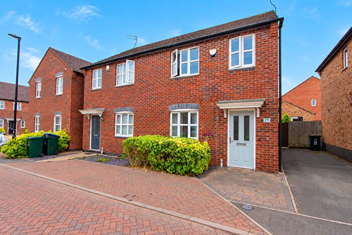 3 Bedroom Semi Detached House To Rent In The Carabiniers, Coventry, CV3