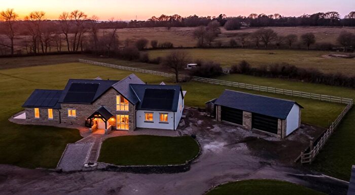 5 Bedroom Detached House For Sale In Delph Lane, Charnock Richard, PR7