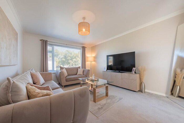 2 Bedroom Flat To Rent In Cheadle Avenue, Hadrian Park, Wallsend, NE28