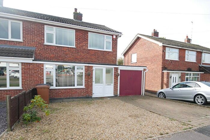 3 Bedroom Semi-Detached House To Rent In Valley Road, Melton Mowbray, LE13
