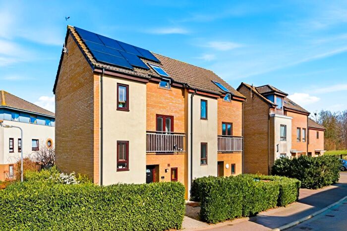 2 Bedroom Semi Detached House For Sale In Sheering Grove, Bradville, MK13