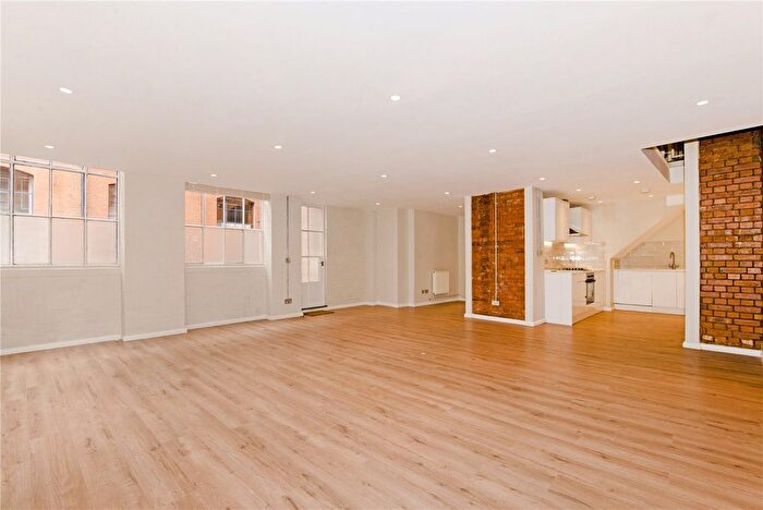 3 Bedroom Flat To Rent In Henshall Street, Canonbury, N1