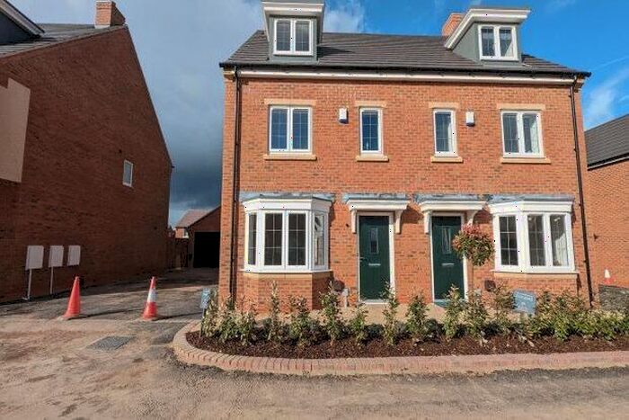 3 Bedroom Semi-Detached House To Rent In Daisy Court, Nottingham, NG11