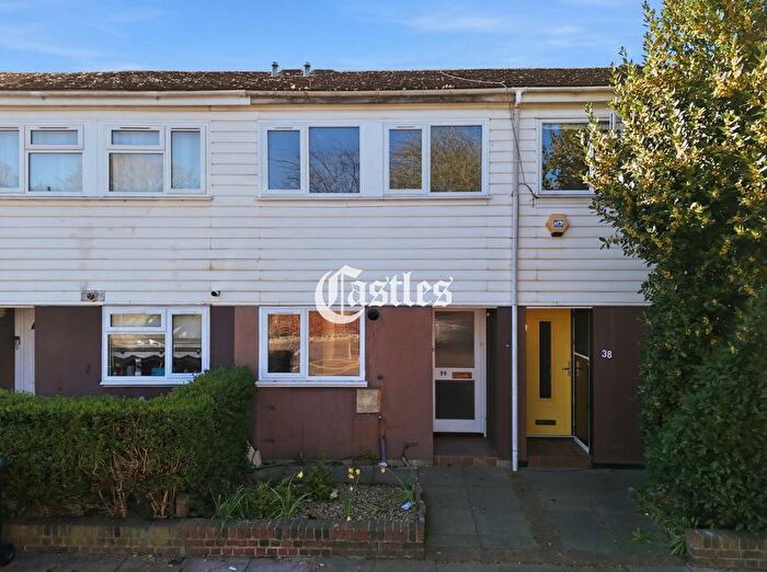 2 Bedroom Terraced House For Sale In Bedford Road, South Tottenham, N15