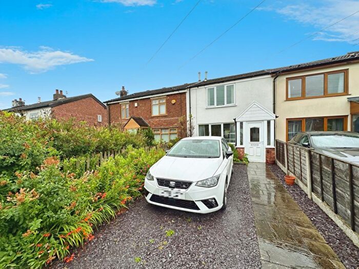 2 Bedroom Terraced House For Sale In Simister Lane, Prestwich, M25
