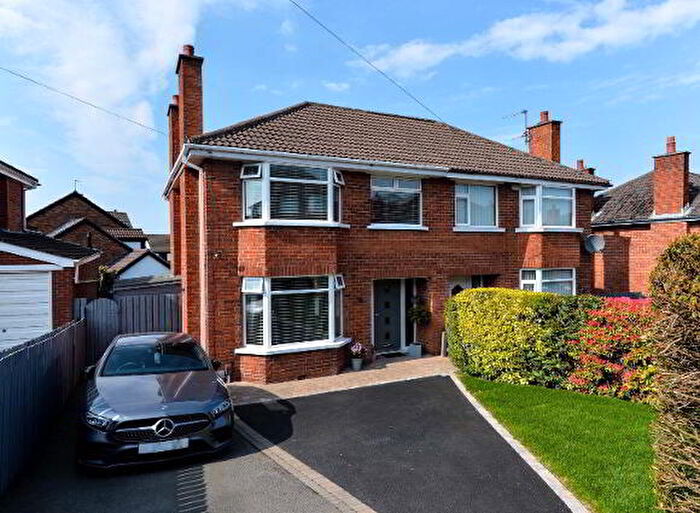 3 Bedroom Semi-Detached House For Sale In Glenview Gardens, Belfast, BT5