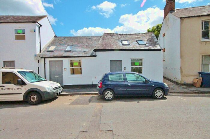 1 Bedroom Apartment To Rent In Circus Street, Cowley, Oxford, OX4