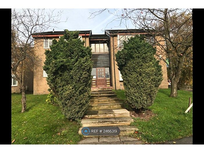 Studio To Rent In Hydale Court, Low Moor, Bradford, BD12