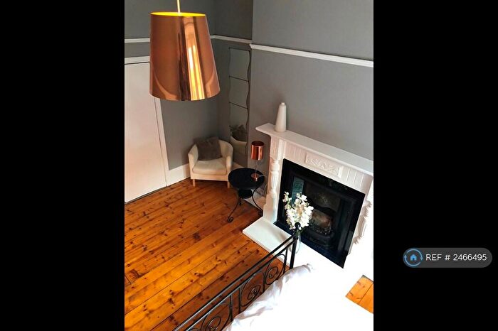 1 Bedroom Flat To Rent In Byres Road, Glasgow, G11