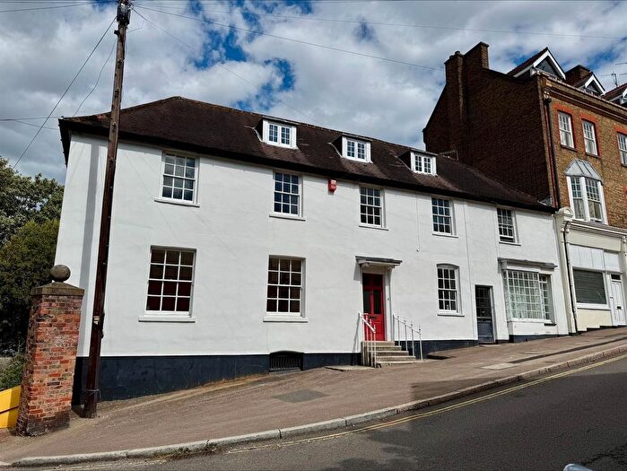 5 Bedroom Semi Detached House To Rent In West Street, Harrow, HA1