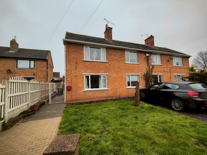 3 Bedroom Semi-Detached House To Rent In Glebe Road, Campsall, Doncaster, DN6