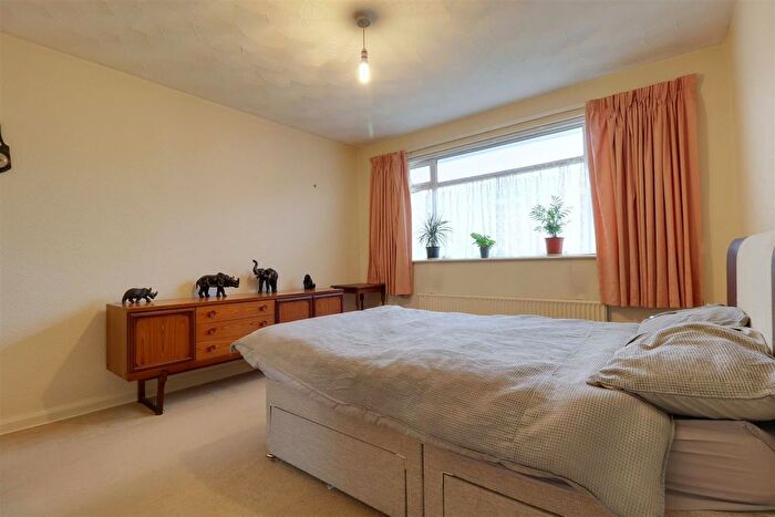 2 Bedroom Semi-Detached Bungalow For Sale In Birch Avenue, Alsager, ST7