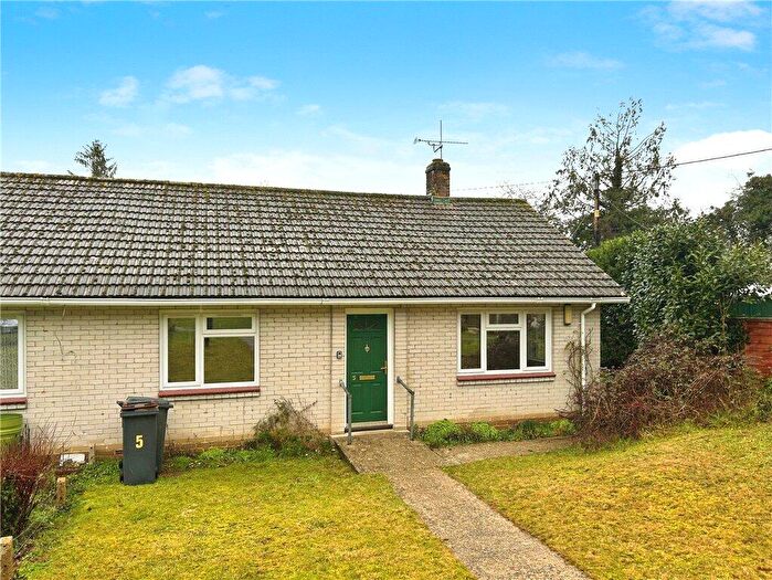 2 Bedroom Semi-Detached Bungalow To Rent In The Milsoms, Stockbridge, Hampshire, SO20