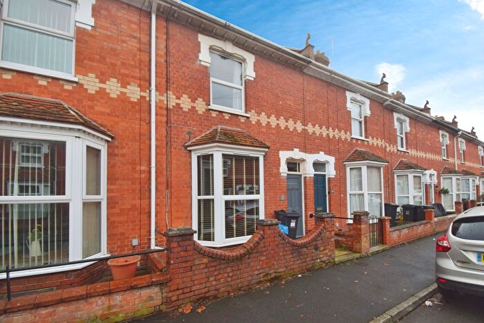 3 Bedroom Terraced House For Sale In Halesleigh Road, Bridgwater, TA6