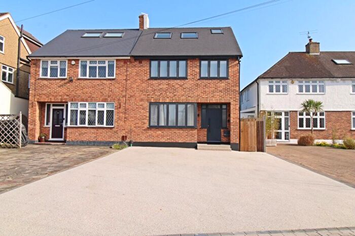 4 Bedroom Semi Detached House For Sale In Hayes Chase, West Wickham, BR4