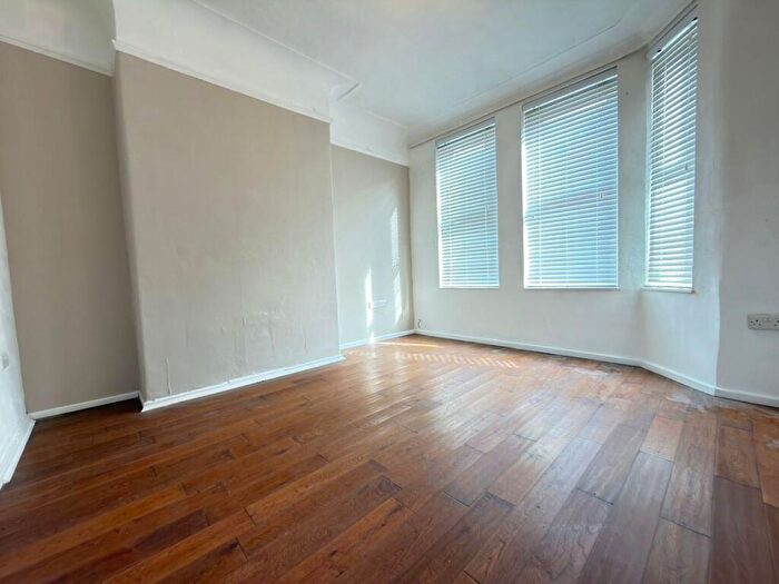 3 Bedroom Terraced House To Rent In Durban Road, Liverpool, L13