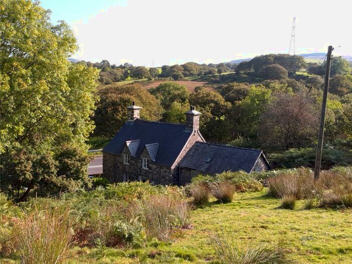 3 Bedroom Detached House For Sale In Gellilydan, Blaenau Ffestiniog, Gwynedd, LL41