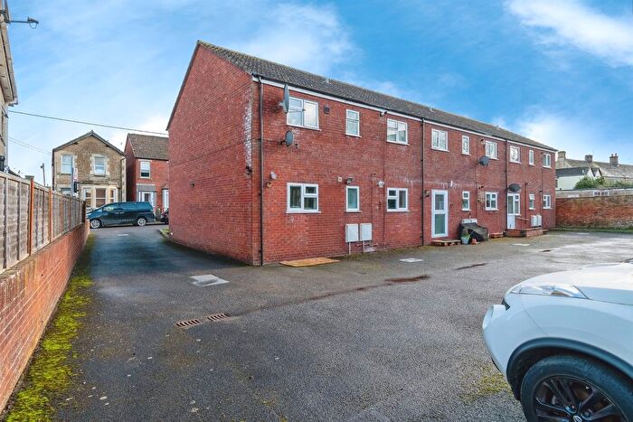 2 Bedroom Maisonette For Sale In Wood Lane, Chippenham, SN15