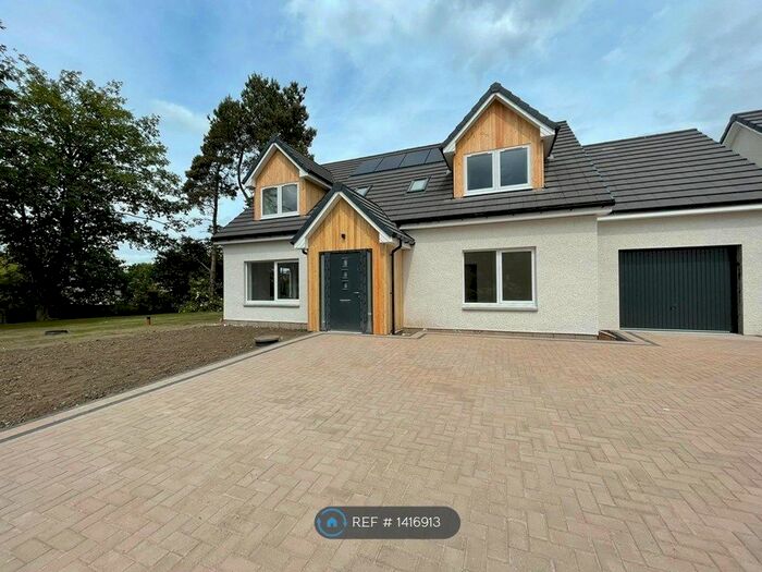 5 Bedroom Detached House To Rent In Hawthorn Gardens, Loanhead, EH20