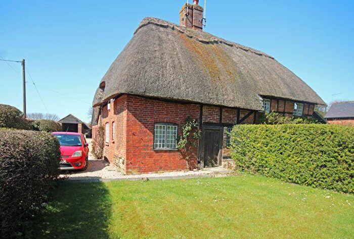1 Bedroom Character Property For Sale In Breamore, Nr, Fordingbridge, SP6