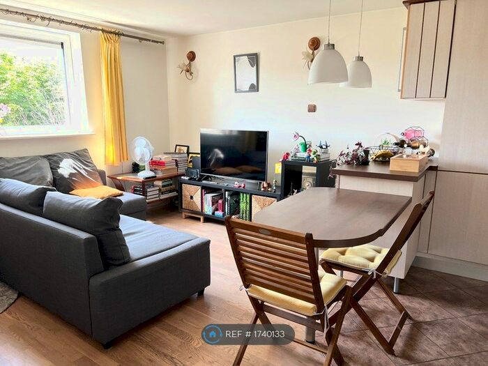 1 Bedroom Flat To Rent In Greenfell Mansions, London, SE8