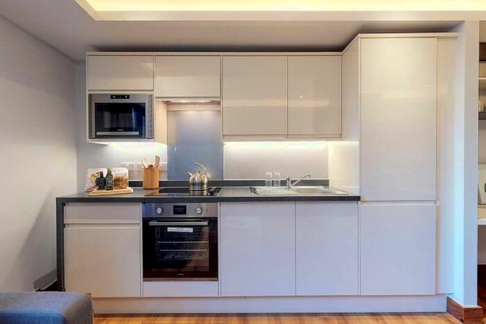 Studio To Rent In Apt, Oasis Residence #, LS2