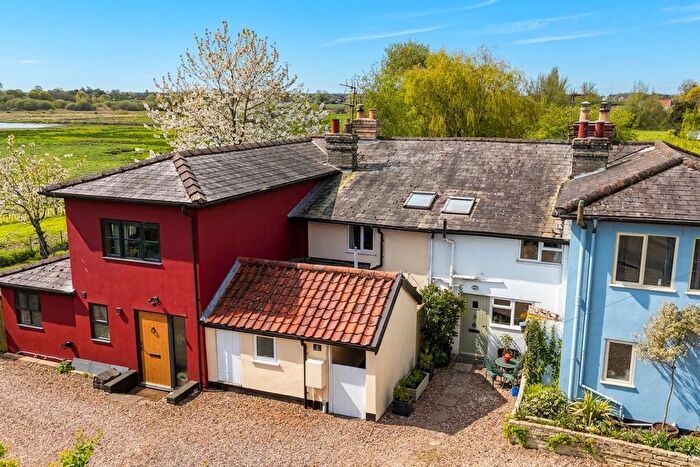2 Bedroom Terraced House For Sale In Moor Cottage Norwich Road, Dickleburgh, Diss, IP21