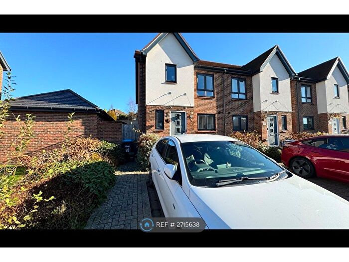 2 Bedroom Semi Detached House To Rent In Bonnet Lane, Burgess Hill, RH15
