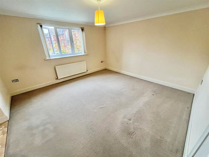 2 Bedroom Apartment For Sale In Bridgewater Street, Sale, M33