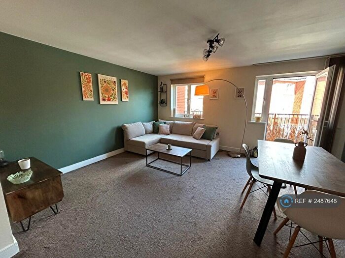 1 Bedroom Flat To Rent In Long Acre House, London, SE28