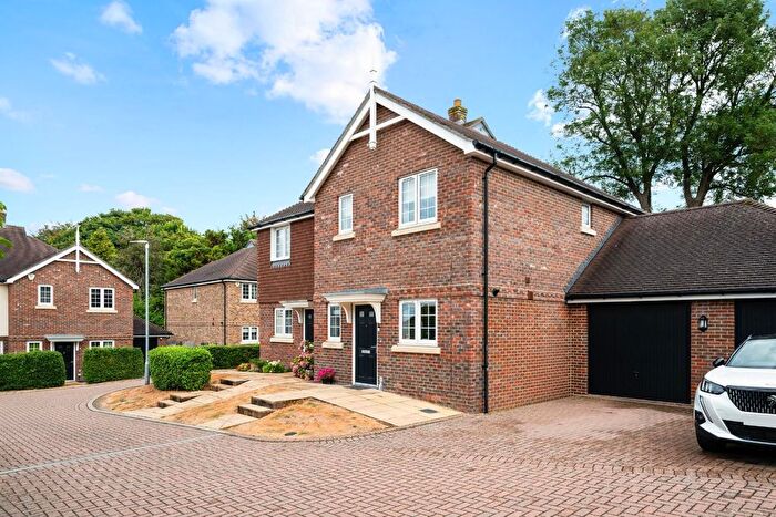 3 Bedroom Semi-Detached House For Sale In Azor Close, Epsom, KT18