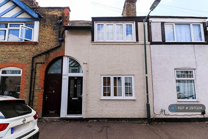 2 Bedroom Terraced House To Rent In Swanfield Road, Waltham Cross, EN8