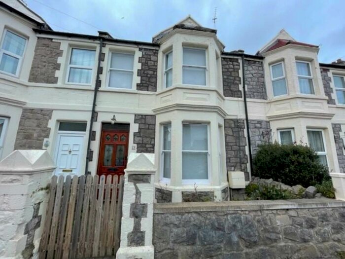 4 Bedroom House To Rent In Stanley Grove, Weston-super-Mare, North Somerset, BS23