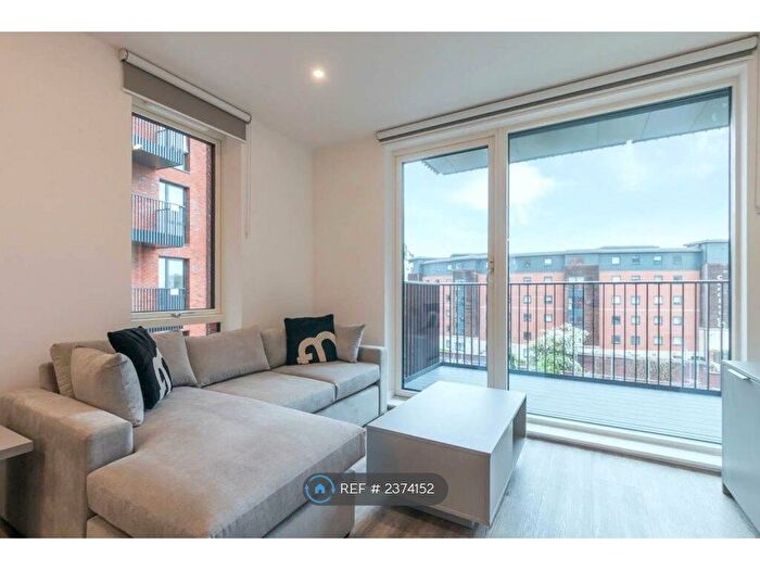 1 Bedroom Flat To Rent In The Barker, Birmingham, B4