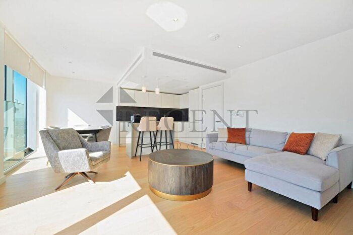 2 Bedroom Apartment For Sale In Marsh Wall, Landmark Pinnacle, E14