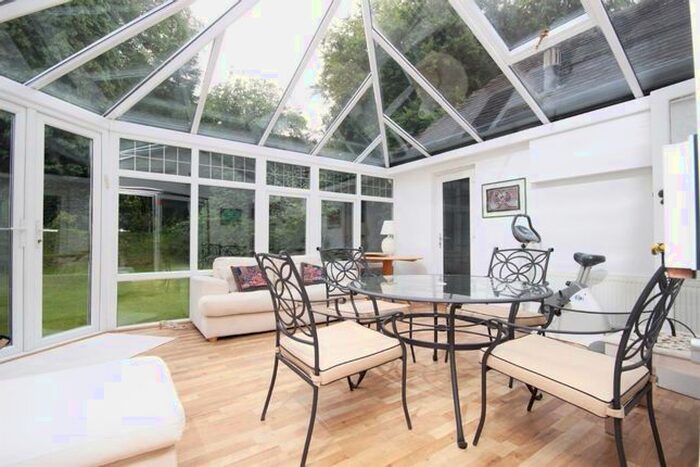 5 Bedroom Detached House To Rent In Cedars Close, London, NW4