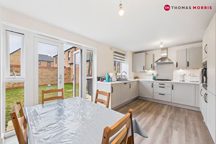 4 Bedroom Detached House To Rent In Sweet Gum Way, St. Neots, Cambridgeshire, PE19