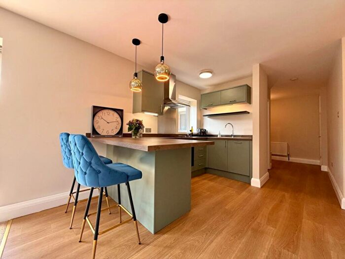 2 Bedroom Flat For Sale In Lissenden, Burton Road, Poole, BH13