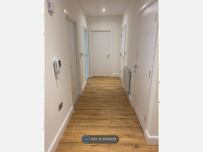 2 Bedroom Flat To Rent In Braid Drive, Herne Bay, CT6