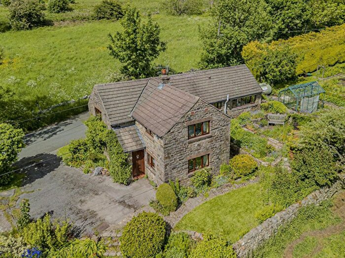 3 Bedroom Detached House For Sale In Bromley Edge Lane, Winkhill, Staffordshire, ST13