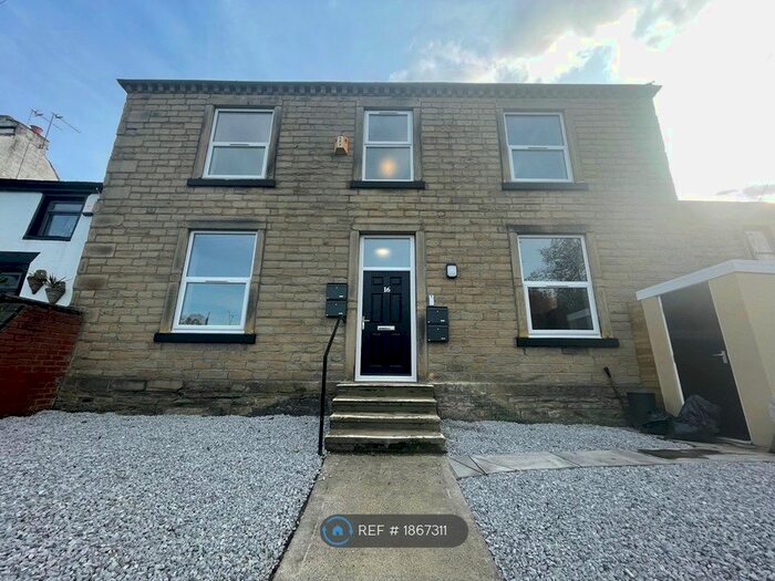 1 Bedroom Flat To Rent In Oldfield Lane, Heckmondwike, WF16