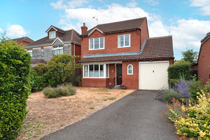 3 Bedroom Detached House For Sale In Passey Crescent, Benson, Wallingford, OX10