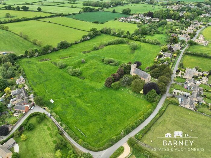 Land For Sale In Land At Weston-Subedge, GL55