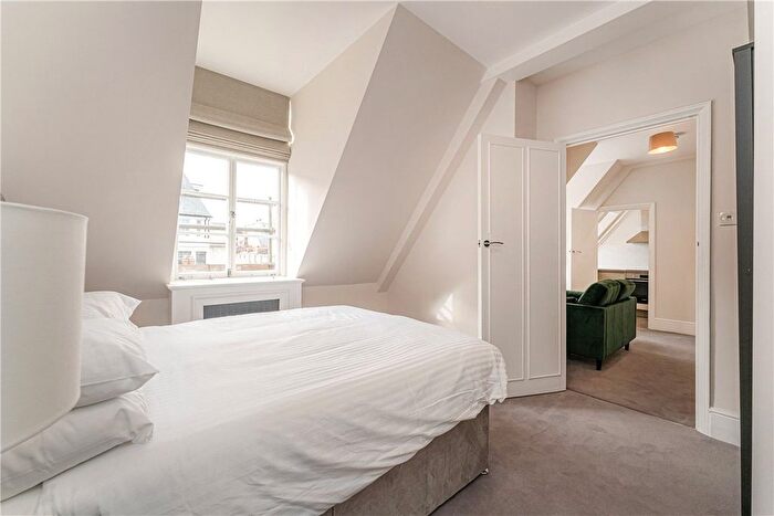 1 Bedroom Property To Rent In Bury Street, St James's, London, SW1Y