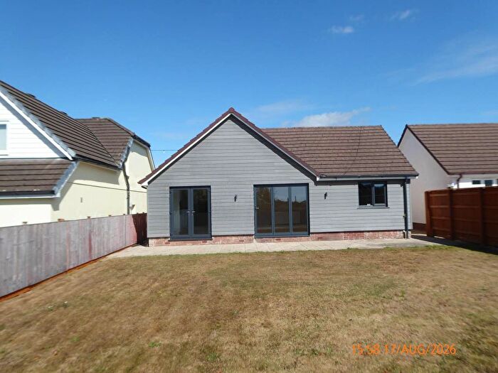 2 Bedroom Detached Bungalow To Rent In Porthyrhyd, Carmarthen, SA32