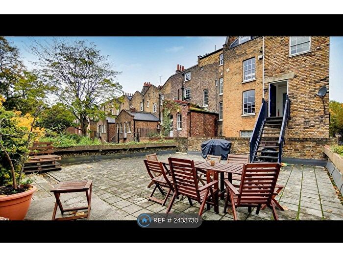 2 Bedroom Maisonette To Rent In Stonefield Street, London, N1