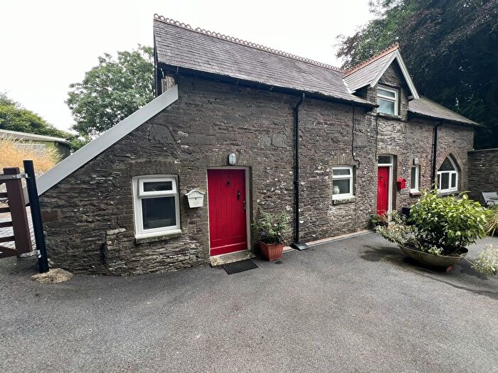 2 Bedroom Cottage To Rent In Llandyfaelog, Kidwelly, Carmarthenshire, SA17