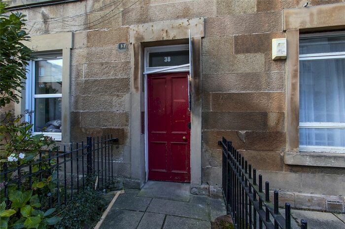 1 Bedroom Flat To Rent In Caledonian Crescent, Dalry, Edinburgh, EH11